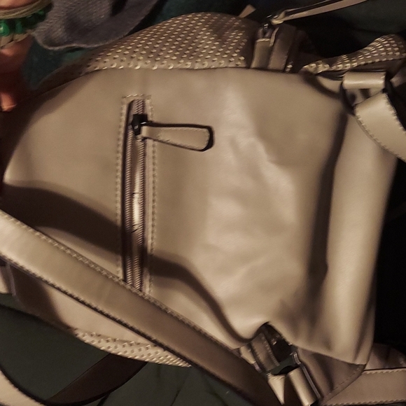 Gorpcore vibes on this grey Kate and Alex mini backpack - Picture 2 of 4